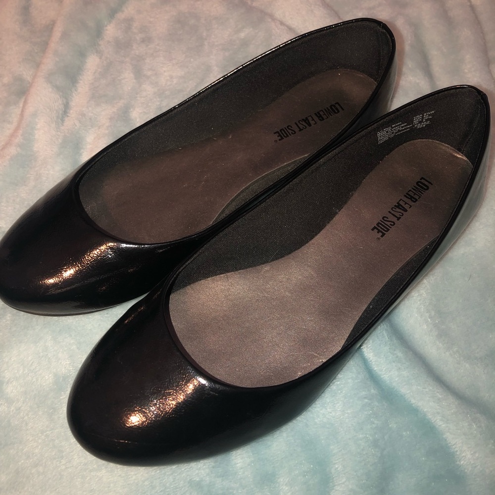 black flats!